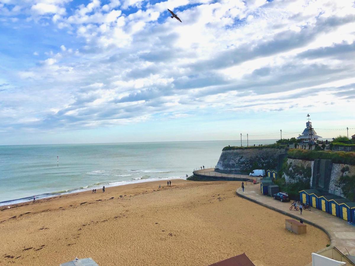 Ebenezer'S Place Broadstairs Exterior foto
